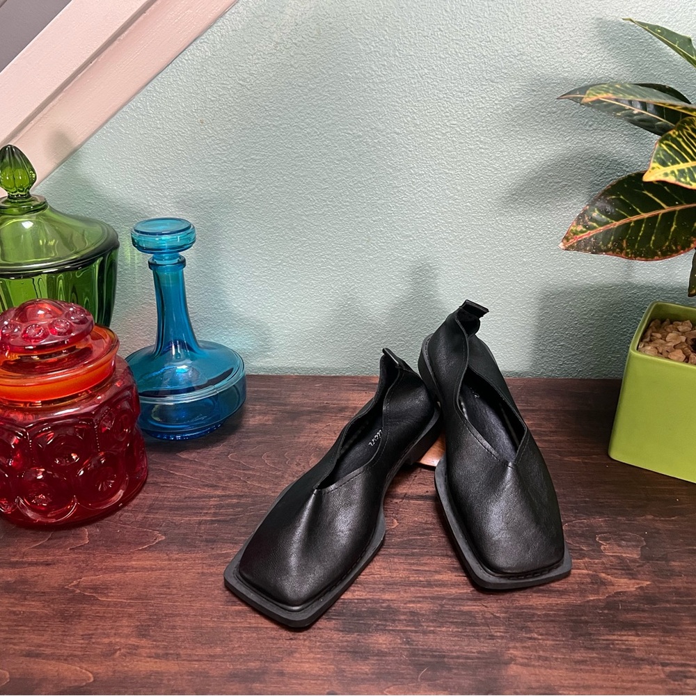 Women’s Black Square-Toe Slip-On Flats